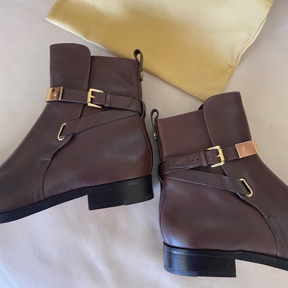 Michael Kors Leather Boots ✨ Never Worn ✨ - Picture 5 of 7